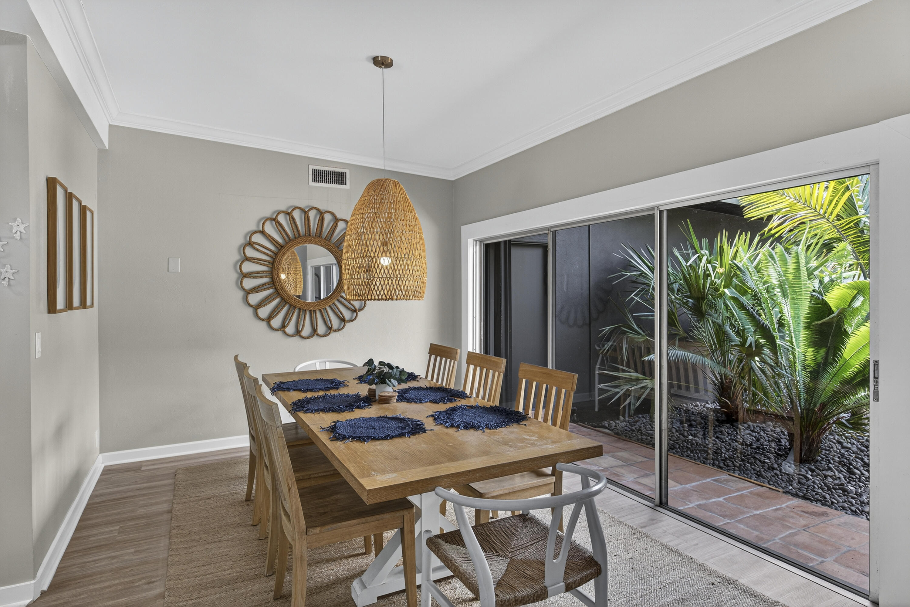 HARBOUR INLET - Residential