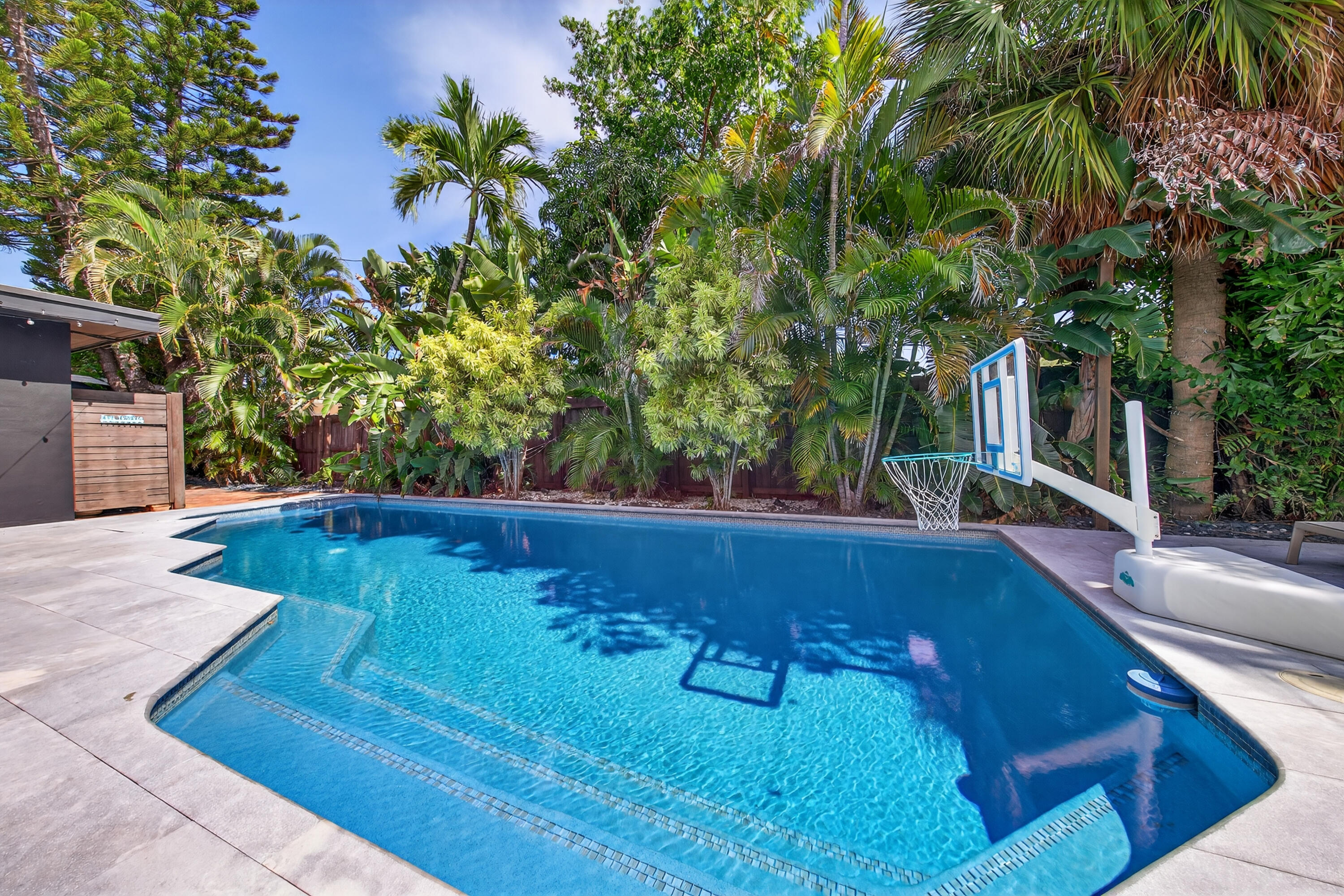 HARBOUR INLET - Residential