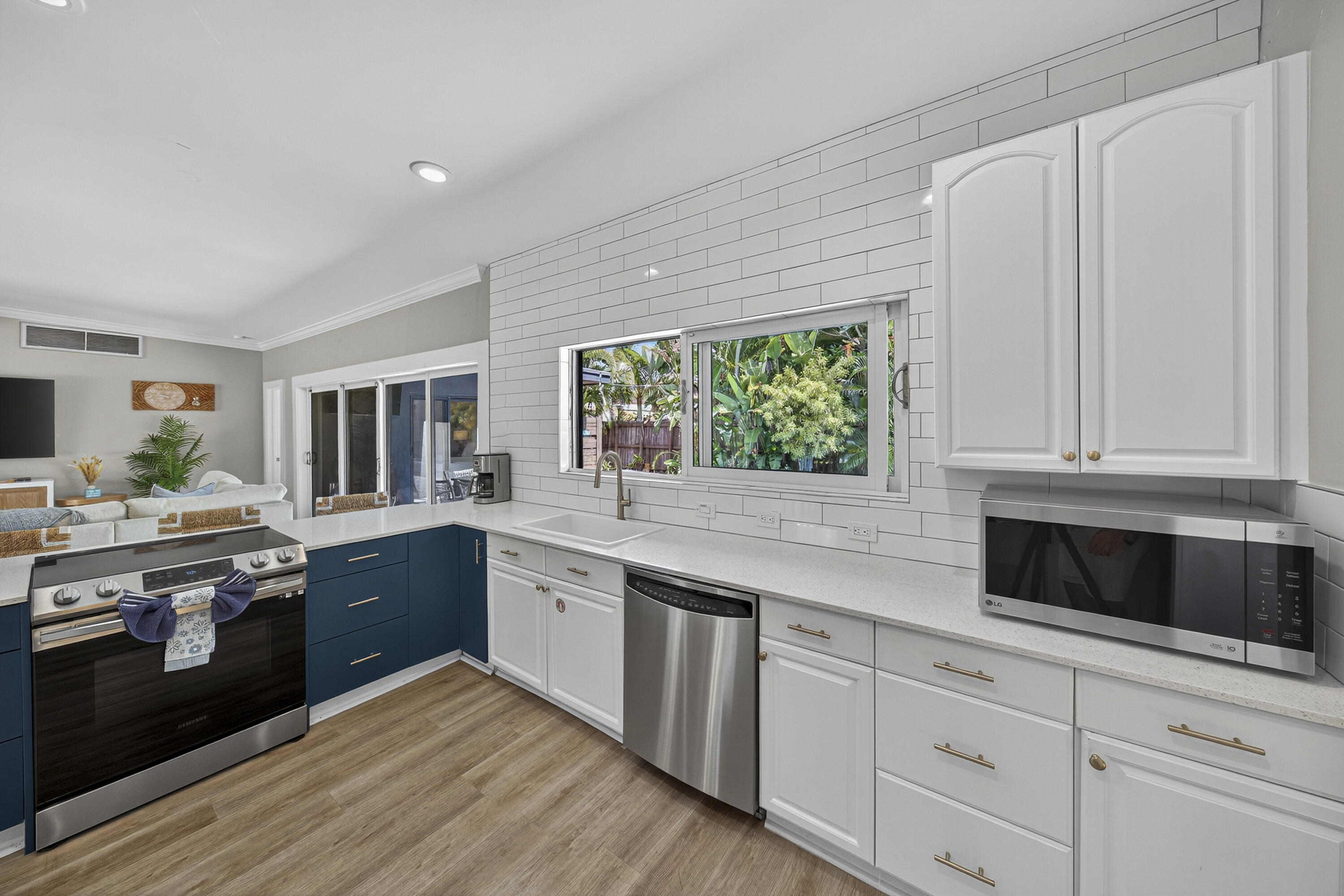 HARBOUR INLET - Residential