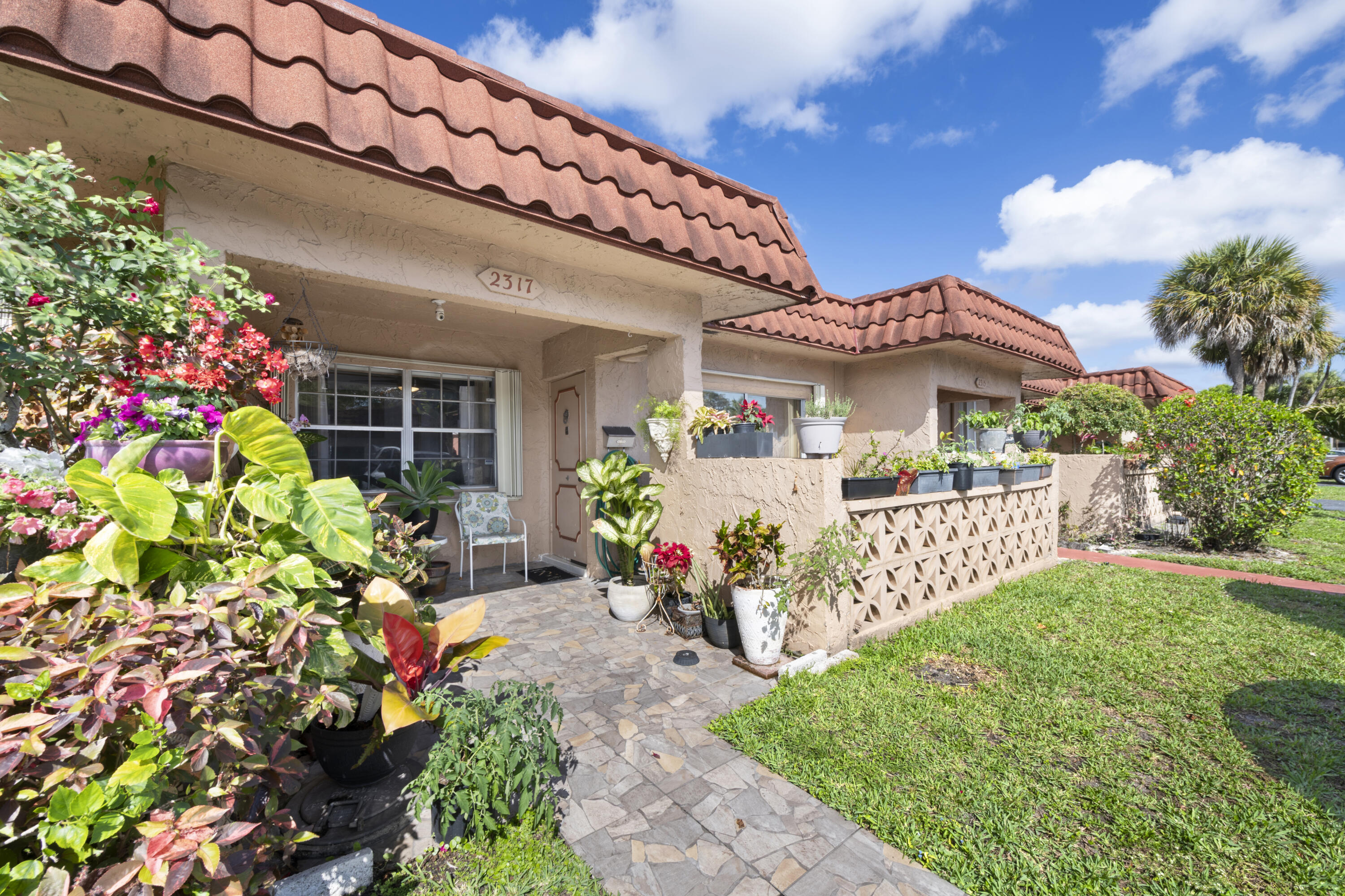 OAKBROOK IX CONDO - Residential