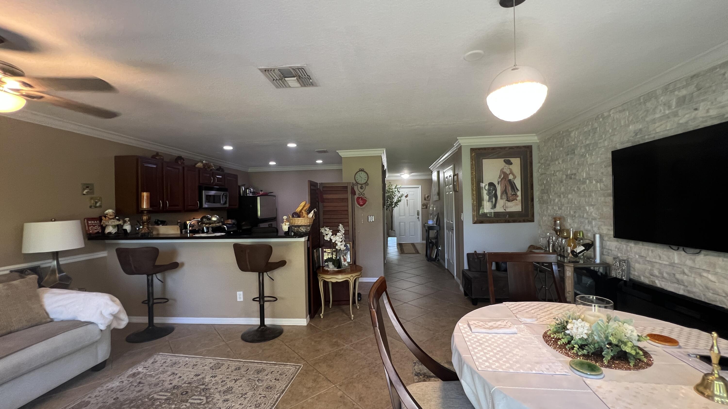 THIRD REPLAT OF PORTOFINO ISLES - Residential