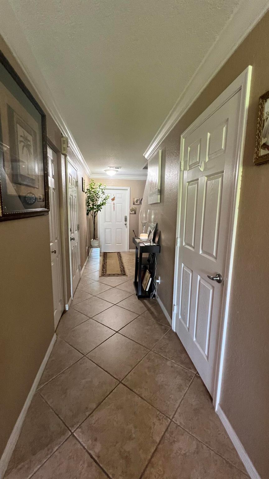 THIRD REPLAT OF PORTOFINO - Residential