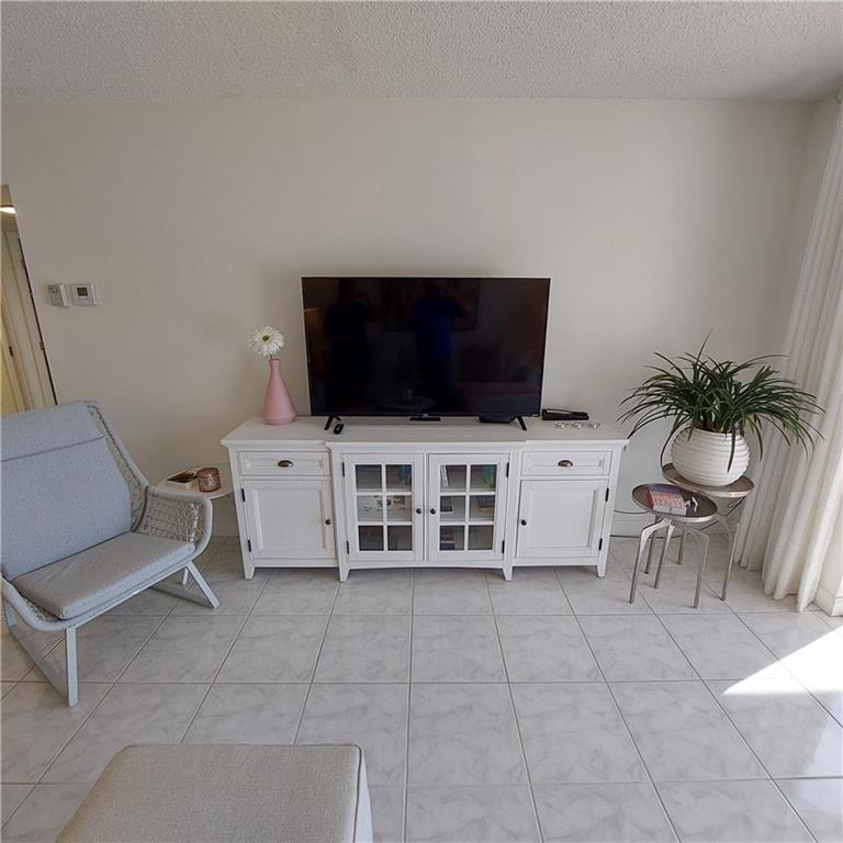 Hawaiian Gardens Ph-8 - Residential