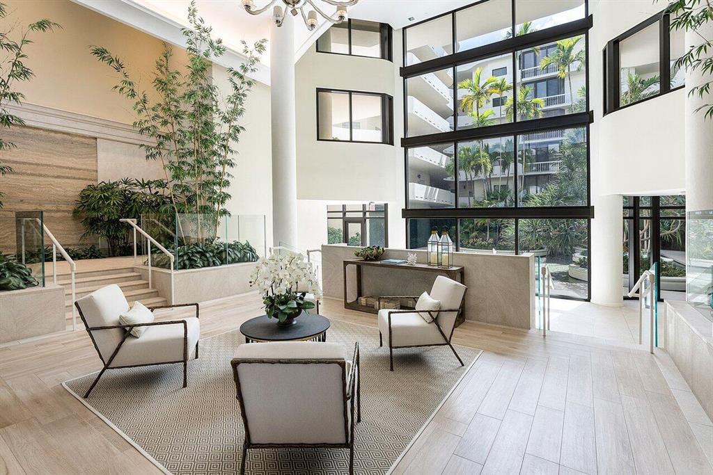 TWO THOUSAND CONDO - Residential