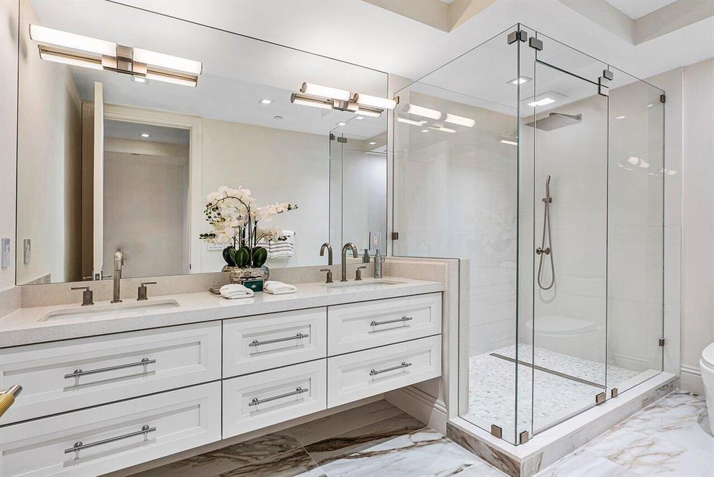 TWO THOUSAND CONDO - Residential