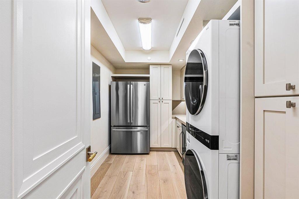 TWO THOUSAND CONDO - Residential