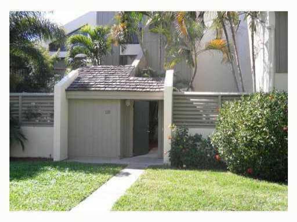 Photo of 1605 S Us Highway 1 #Sl 1b, Jupiter, FL 33477 (MLS # R10775596)