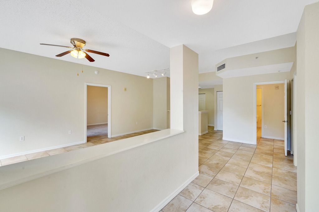 Photo of 2916 Tuscany Court #109, Palm Beach Gardens, FL 33410 (MLS # B26010277)