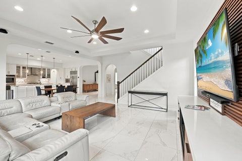 Tiny photo for 10982 PINNACLE Way, Parkland, FL 33076 (MLS # B26081664)