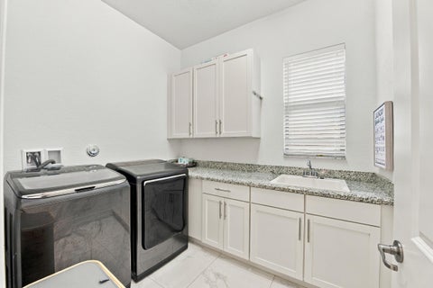 Tiny photo for 10982 PINNACLE Way, Parkland, FL 33076 (MLS # B26081664)