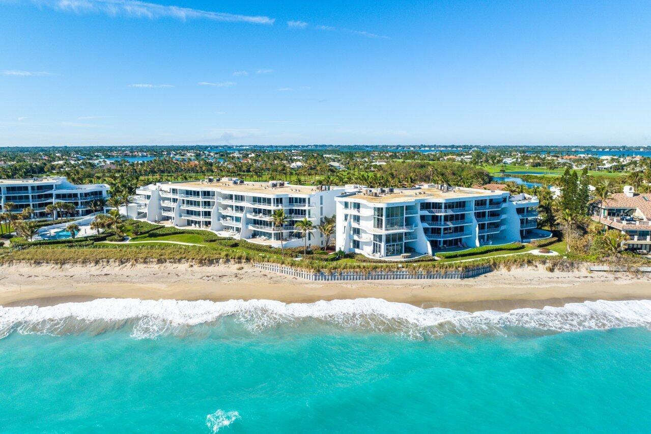 SAILFISH POINT - Residential