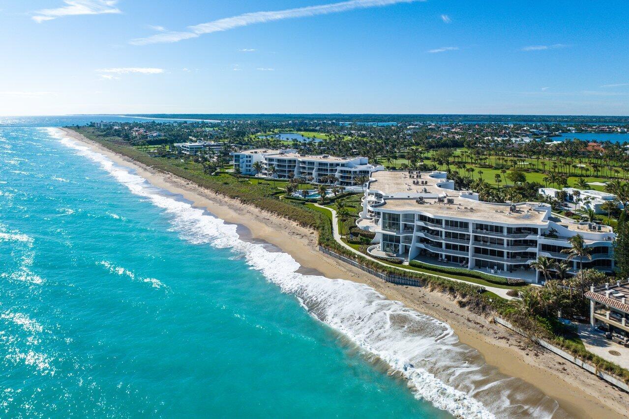 SAILFISH POINT - Residential