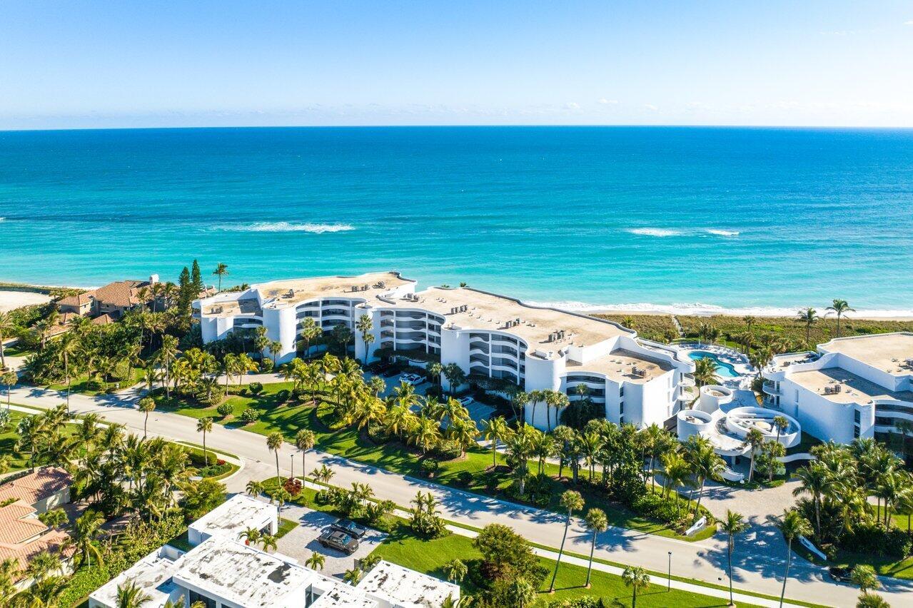 SAILFISH POINT - Residential