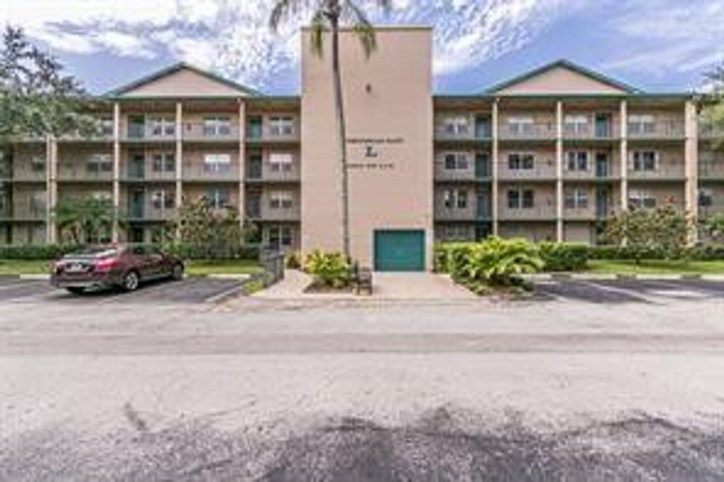 Photo of 12600 SW 5th Court #408L, Pembroke Pines, FL 33027 (MLS # F10549012)