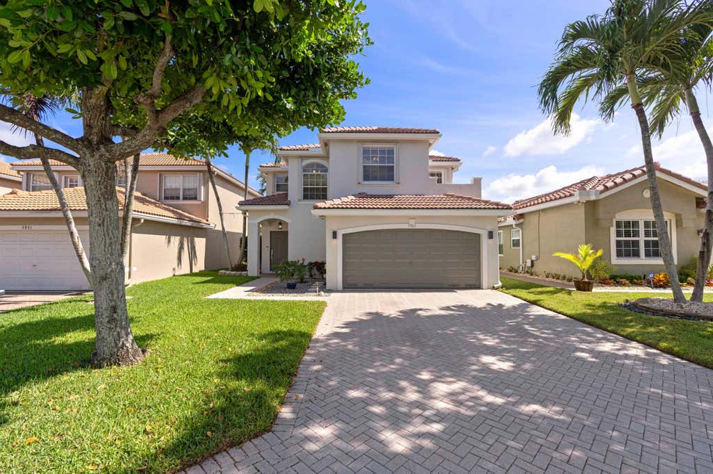 Photo of 3961 Crescent Creek Place, Coconut Creek, FL 33073 (MLS # B26042109)