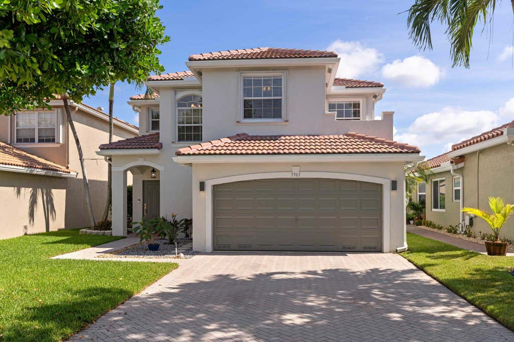 Photo of 3961 Crescent Creek Place, Coconut Creek, FL 33073 (MLS # B26042109)