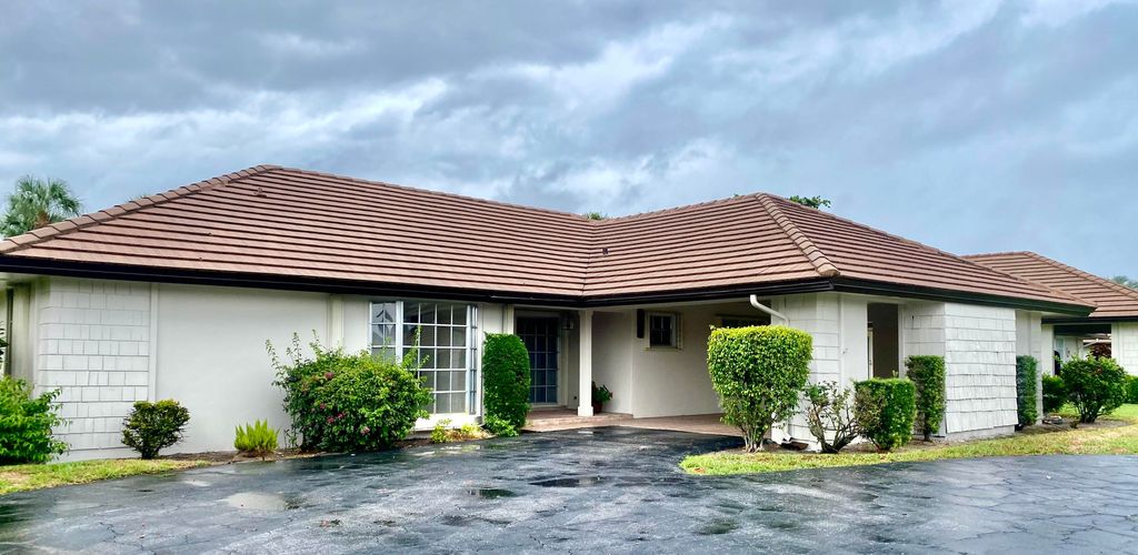 Photo of 321 S Villa Drive, Lake Worth, FL 33462 (MLS # R11028340)