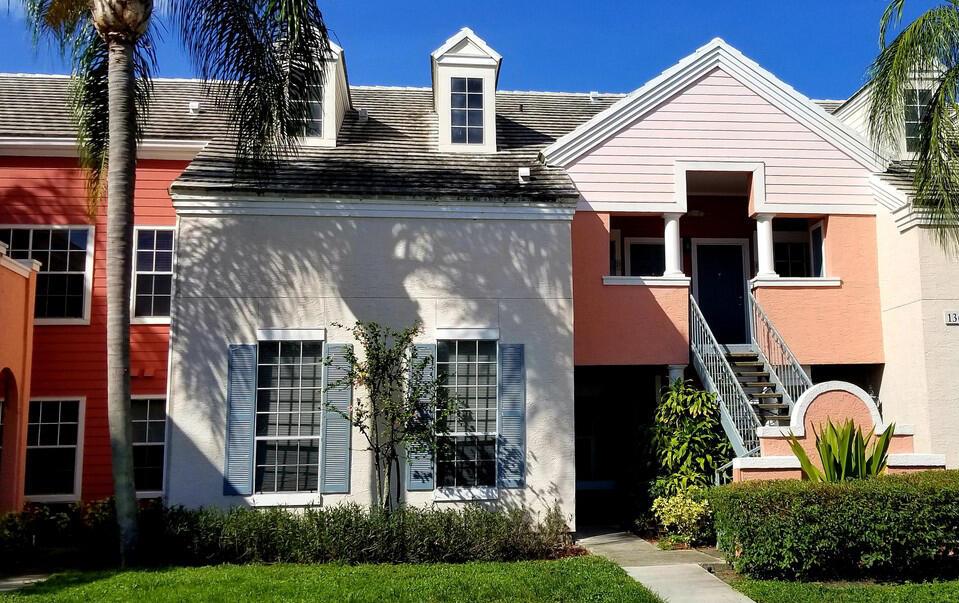 Amazing location right off I-95 between Atlantic Ave in Delray and Boca Raton. A ton of stores (Target & Whole Foods) and restaurants along Linton and Federal Hwy, a short drive to the beach, etc, etc. Updated kitchen, newer AC, and a walk-in closet in bedroom. There is a washer and dyer in the unit! Water, sewer and trash included in rent. There are no green or red walls, now light gray. Pets welcome! The gated community offers amenities such as a pool, exercise room, volleyball, and tennis. There is a walking trail around back along the lake plus a grill and picnic table.