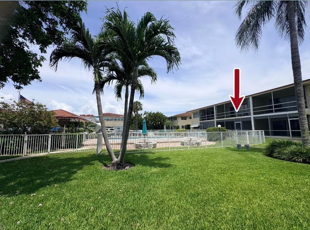 Photo of 2202 NE 36th Street #17, Lighthouse Point, FL 33064 (MLS # B26043069)
