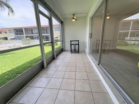 Tiny photo for 2202 NE 36th Street #17, Lighthouse Point, FL 33064 (MLS # B26043069)