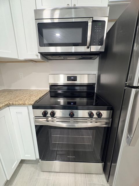 Tiny photo for 2202 NE 36th Street #17, Lighthouse Point, FL 33064 (MLS # B26043069)