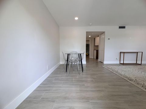 Tiny photo for 2202 NE 36th Street #17, Lighthouse Point, FL 33064 (MLS # B26043069)