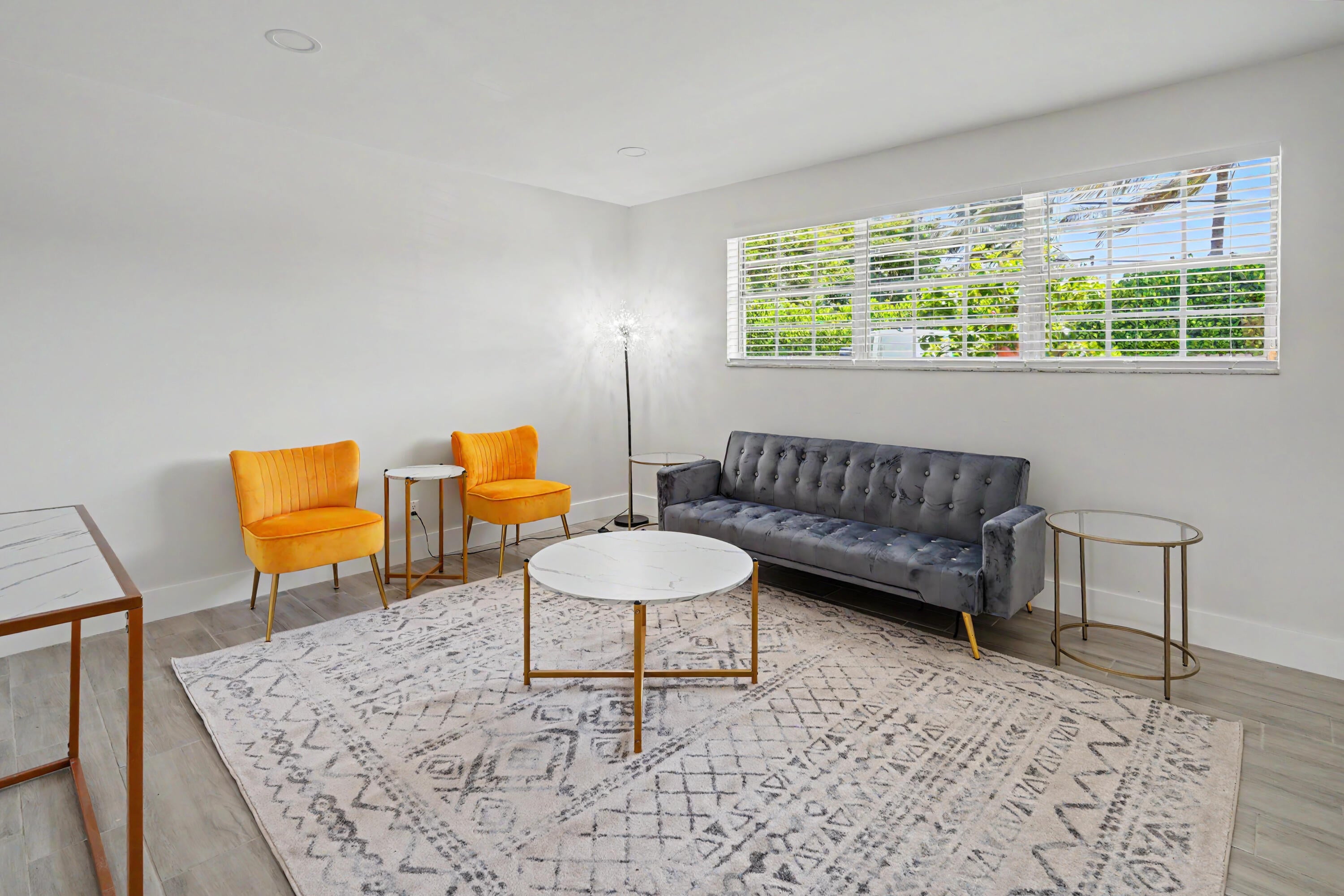 2202 NE 36th Street 17