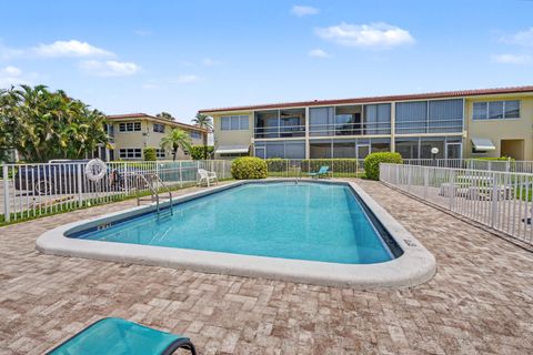 Tiny photo for 2202 NE 36th Street #17, Lighthouse Point, FL 33064 (MLS # B26043069)