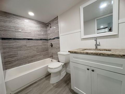 Tiny photo for 2202 NE 36th Street #17, Lighthouse Point, FL 33064 (MLS # B26043069)