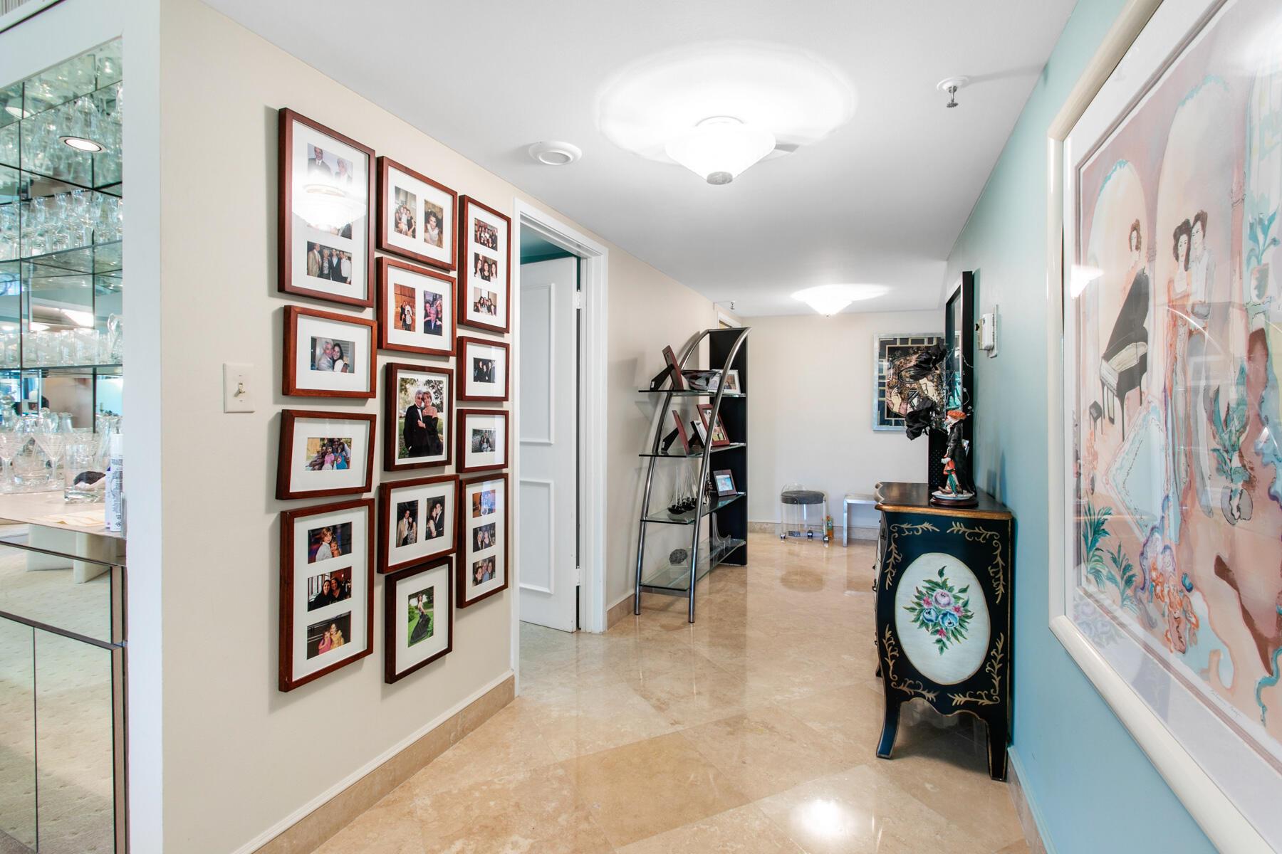 2480 Presidential Way 204