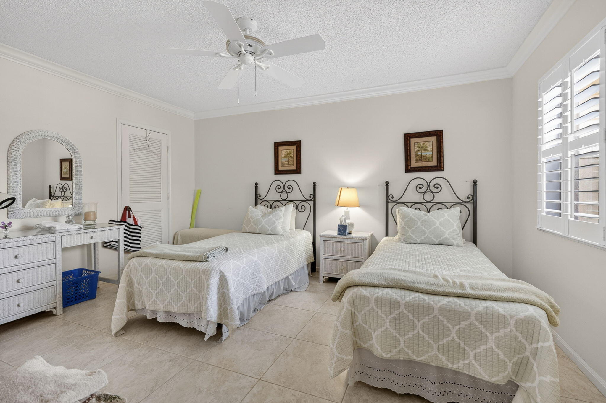 WATERBEND AT JONATHANS LANDING CONDO - Residential