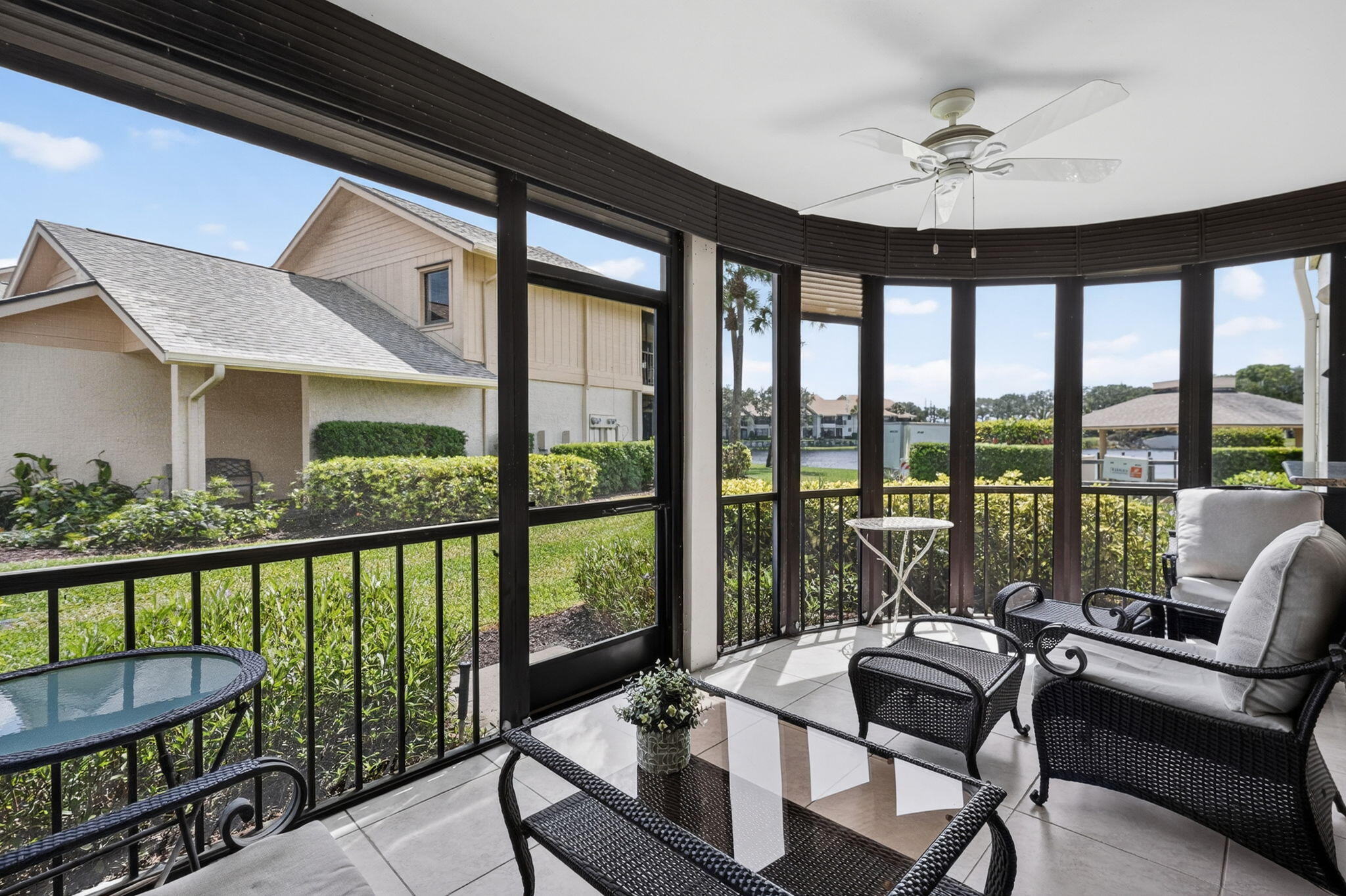 WATERBEND AT JONATHANS LANDING CONDO - Residential