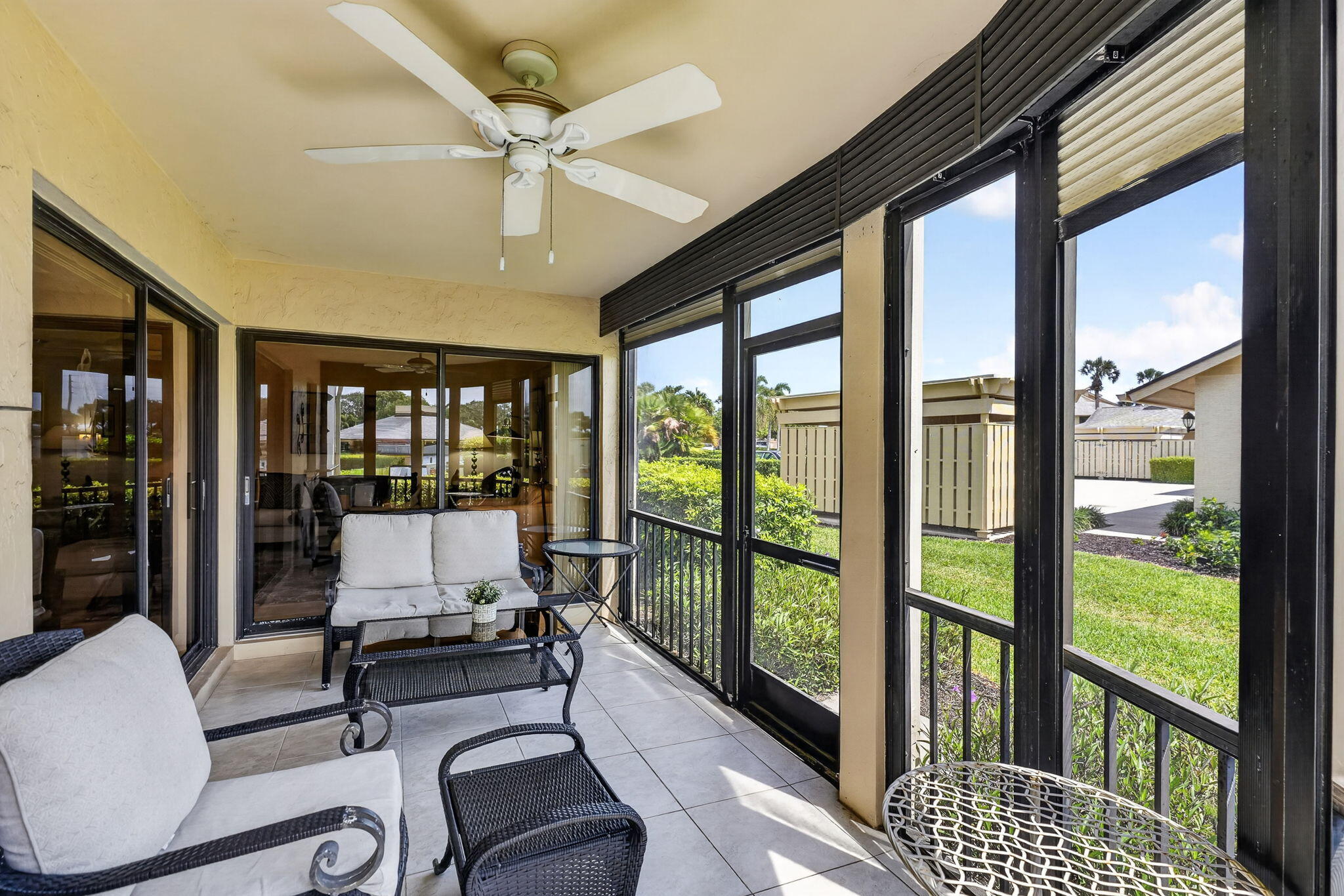 WATERBEND AT JONATHANS LANDING CONDO - Residential