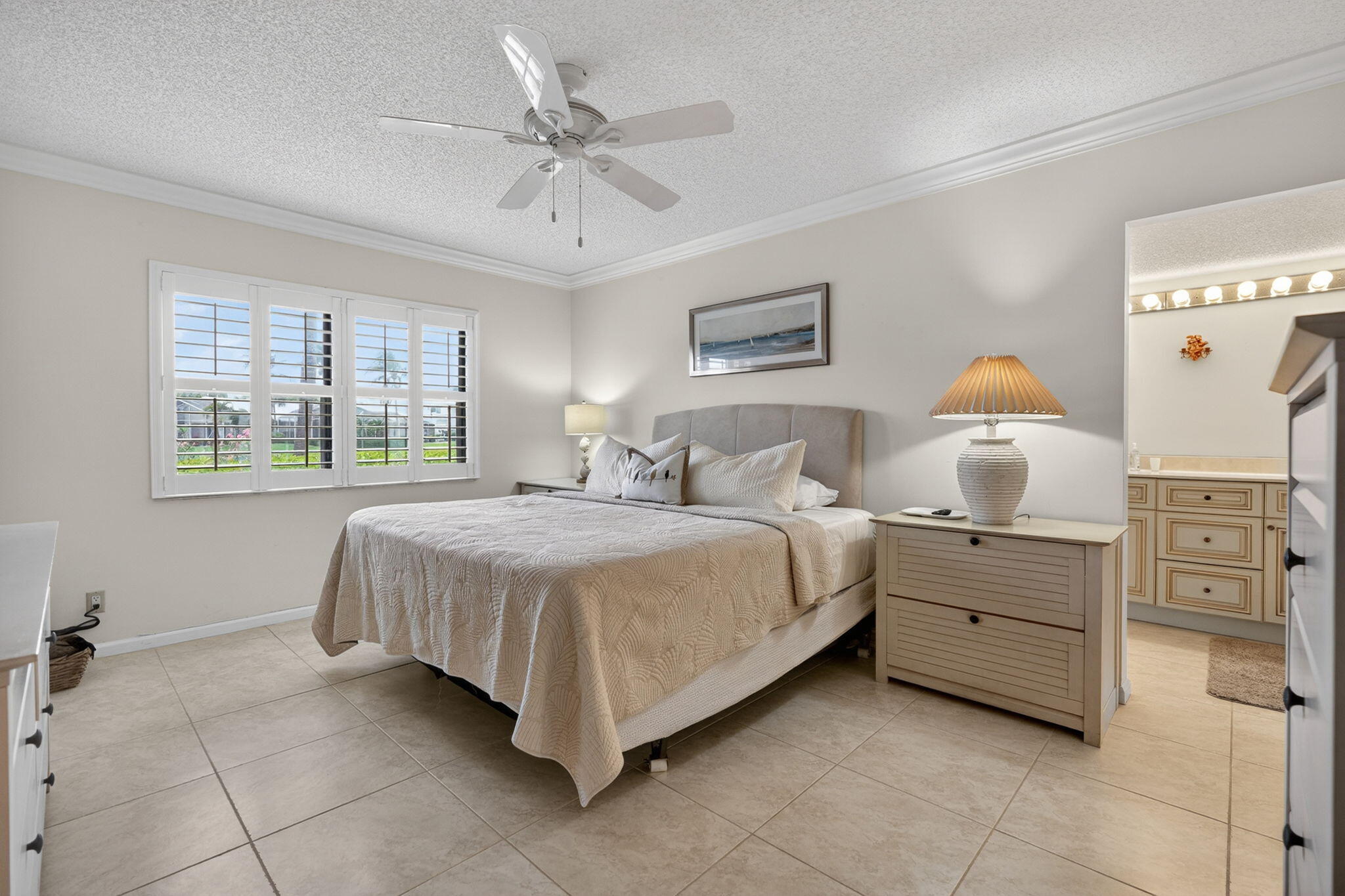 WATERBEND AT JONATHANS LANDING CONDO - Residential