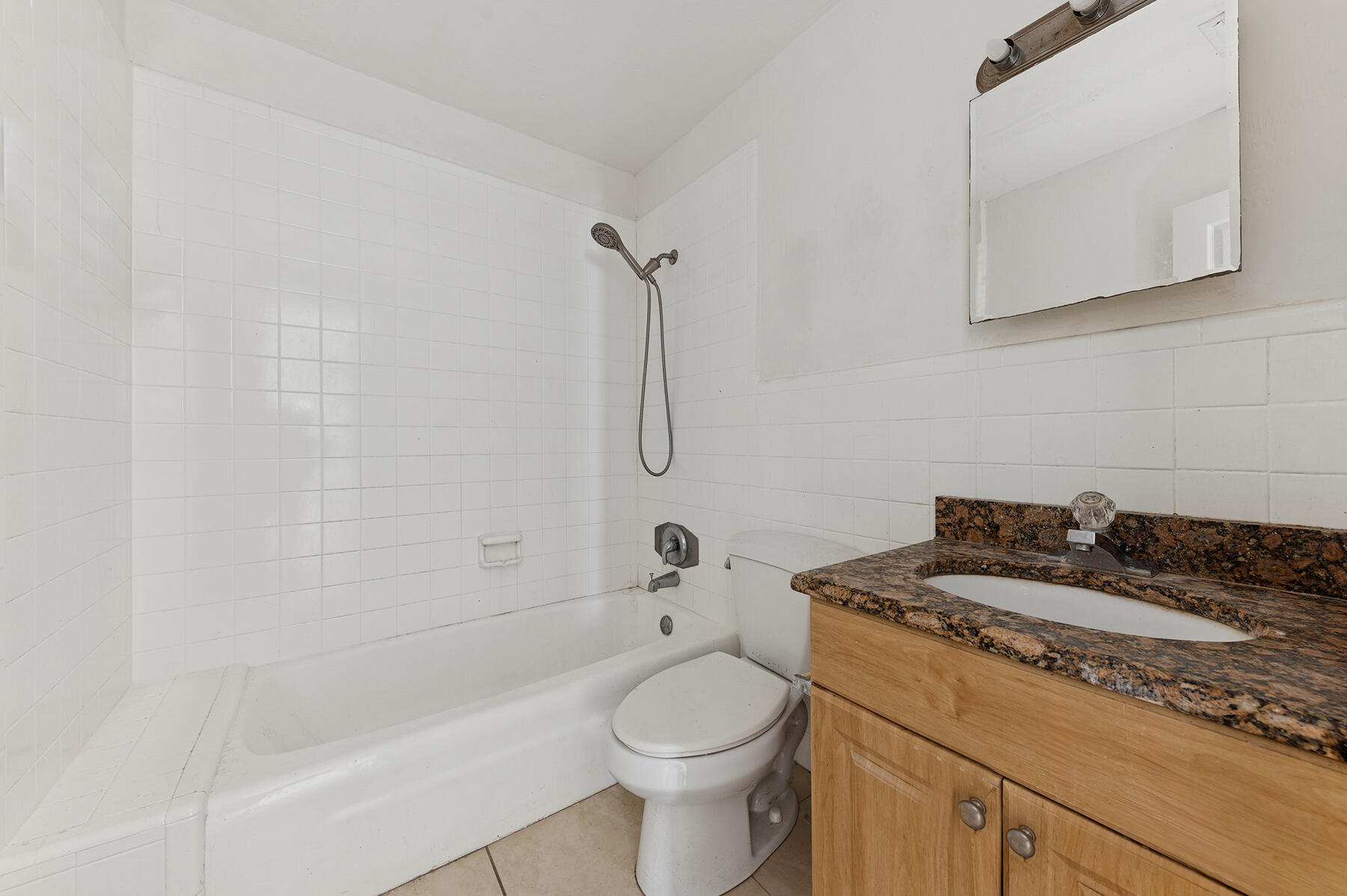 KENMONT FIRST ADD - Residential Lease