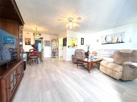 Tiny photo for 4106 Cambridge E #4106, Deerfield Beach, FL 33442 (MLS # F10542398)