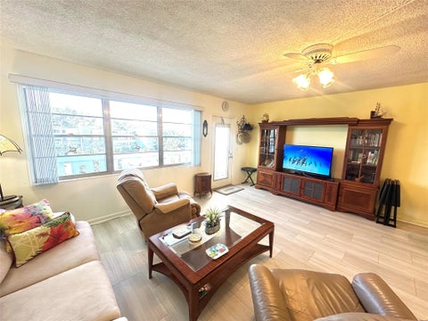 Tiny photo for 4106 Cambridge E #4106, Deerfield Beach, FL 33442 (MLS # F10542398)