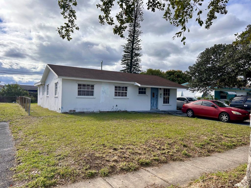 Photo of 1448 8th Street, West Palm Beach, FL 33401 (MLS # R10961435)