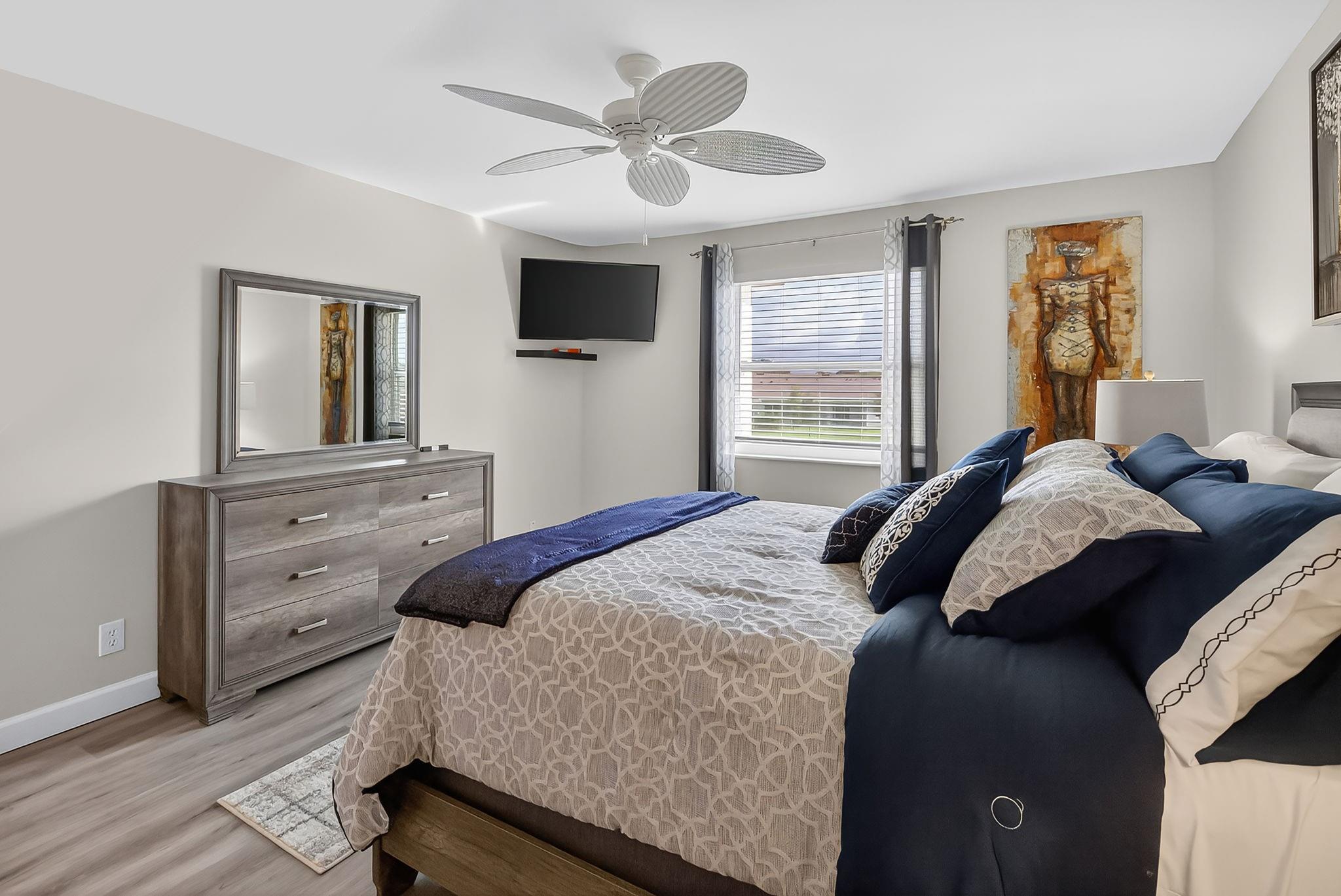 PALM GREENS AT VILLA DEL - Residential Lease