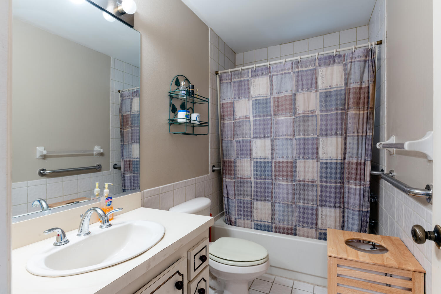 Poinciana Park - Residential