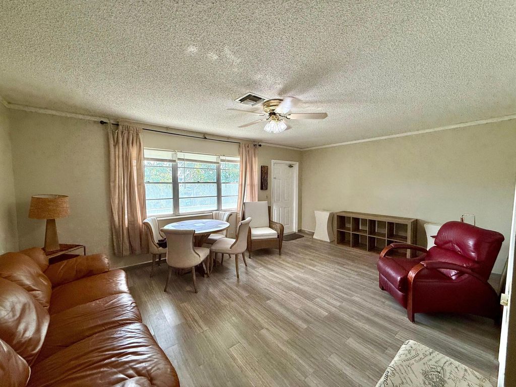 Photo of 62 Easthampton C, West Palm Beach, FL 33417 (MLS # B26013665)