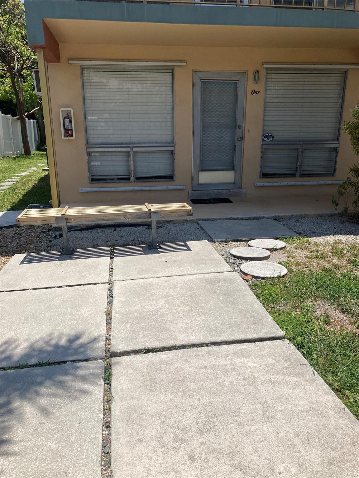 Coral Ridge - Residential Lease