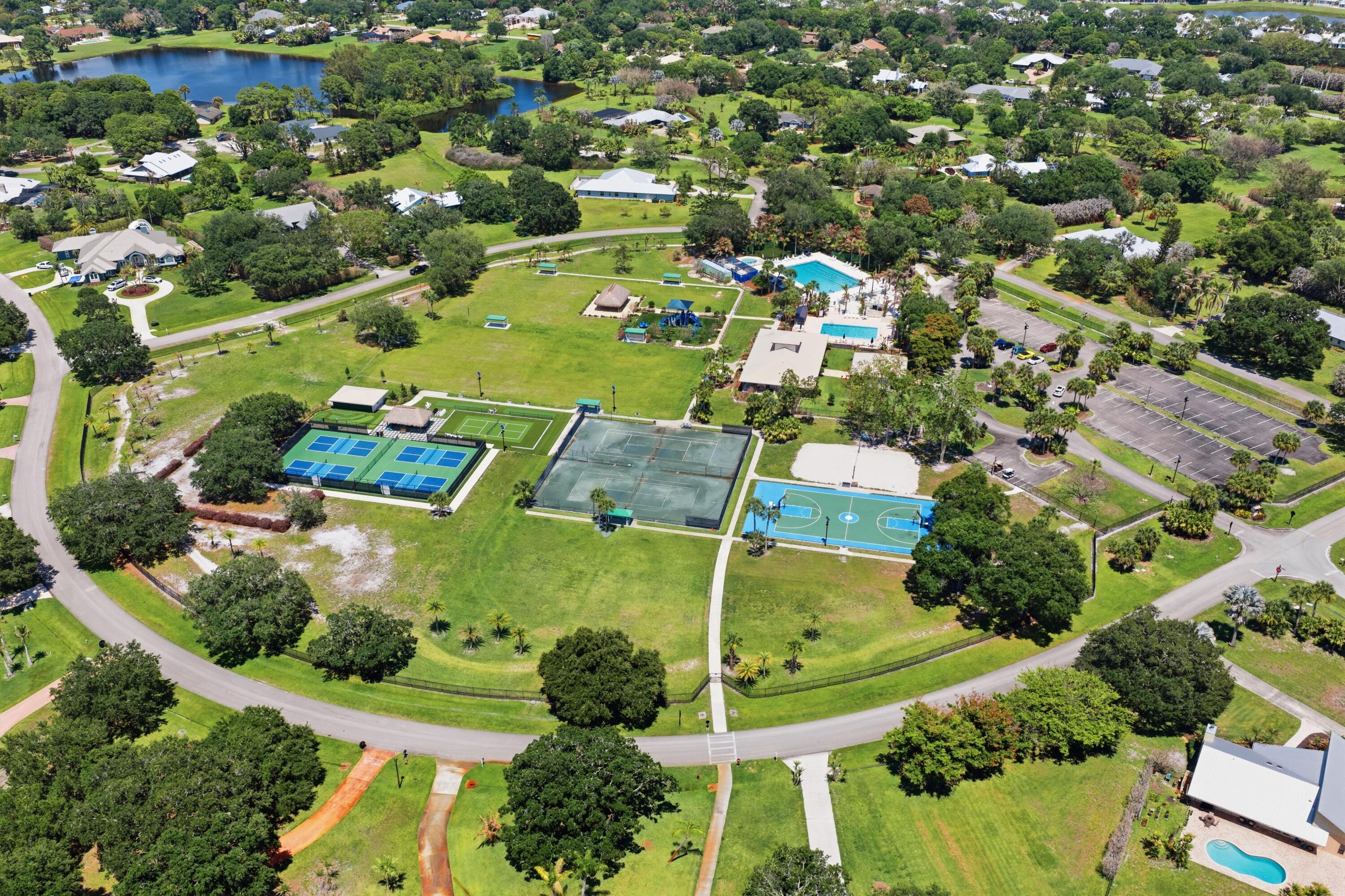 EGRET POND - Residential