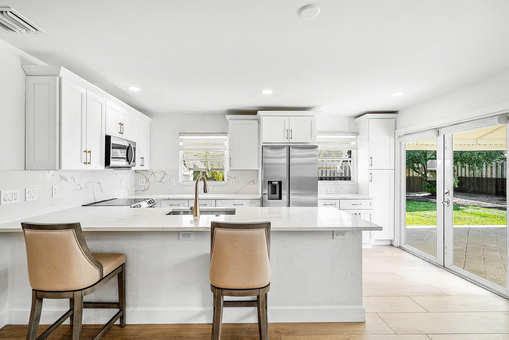 Tropic Palms - Residential