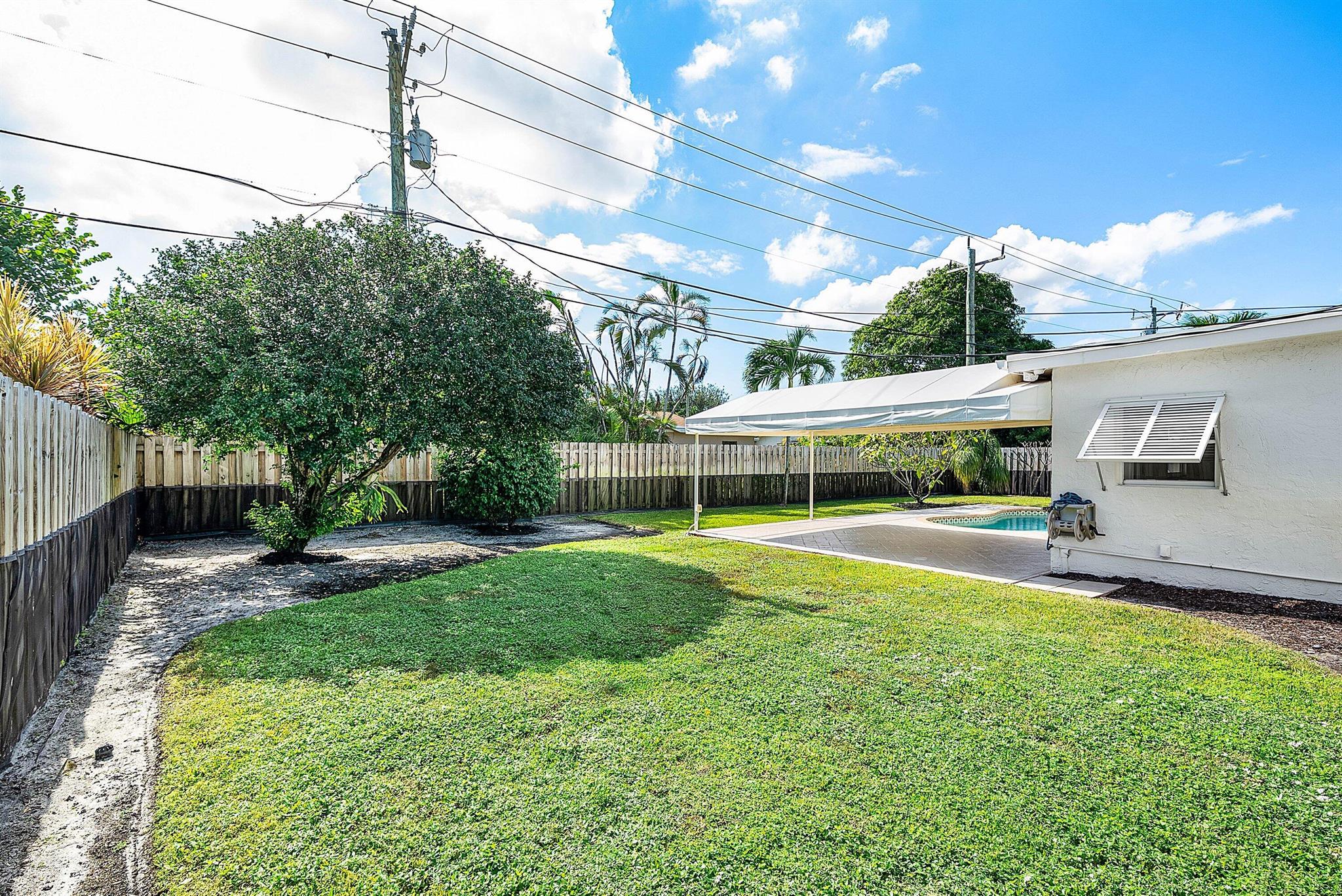 Tropic Palms - Residential