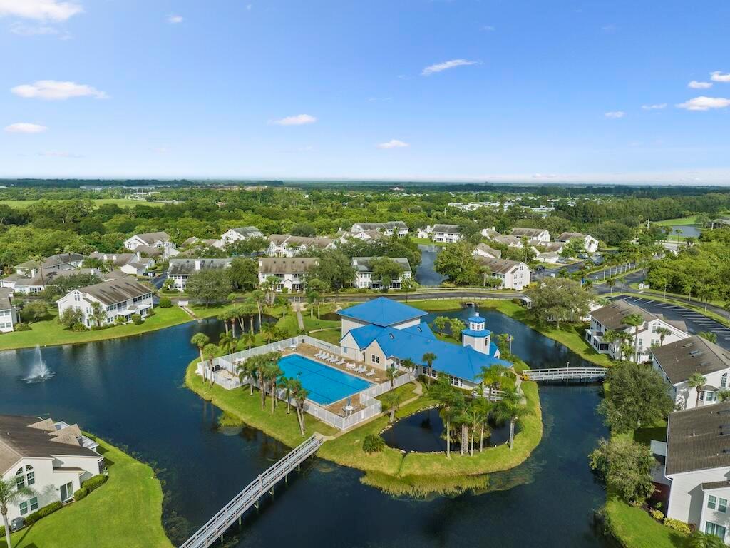 LAKE IN THE WOODS AT VERO - Residential