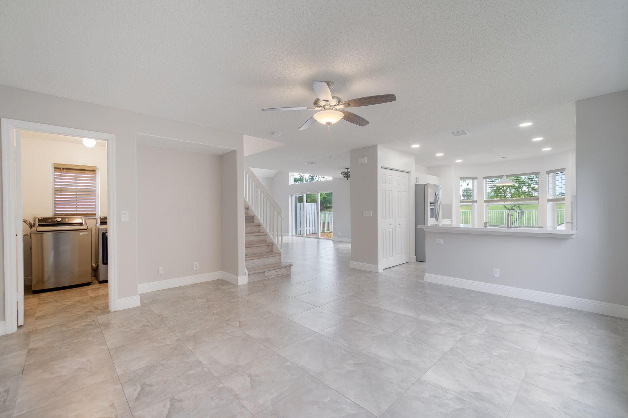 WINSTON TRAILS PAR 4 - Residential Lease