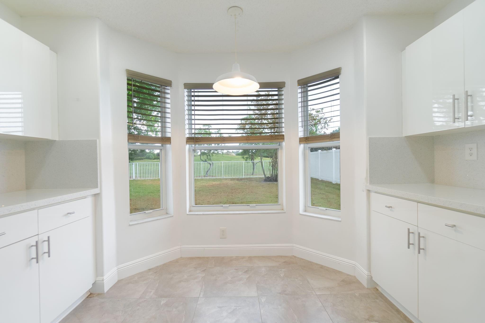 WINSTON TRAILS PAR 4 - Residential Lease