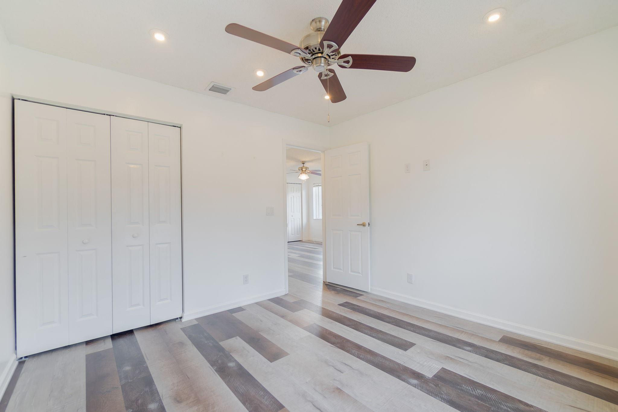 WINSTON TRAILS PAR 4 - Residential Lease