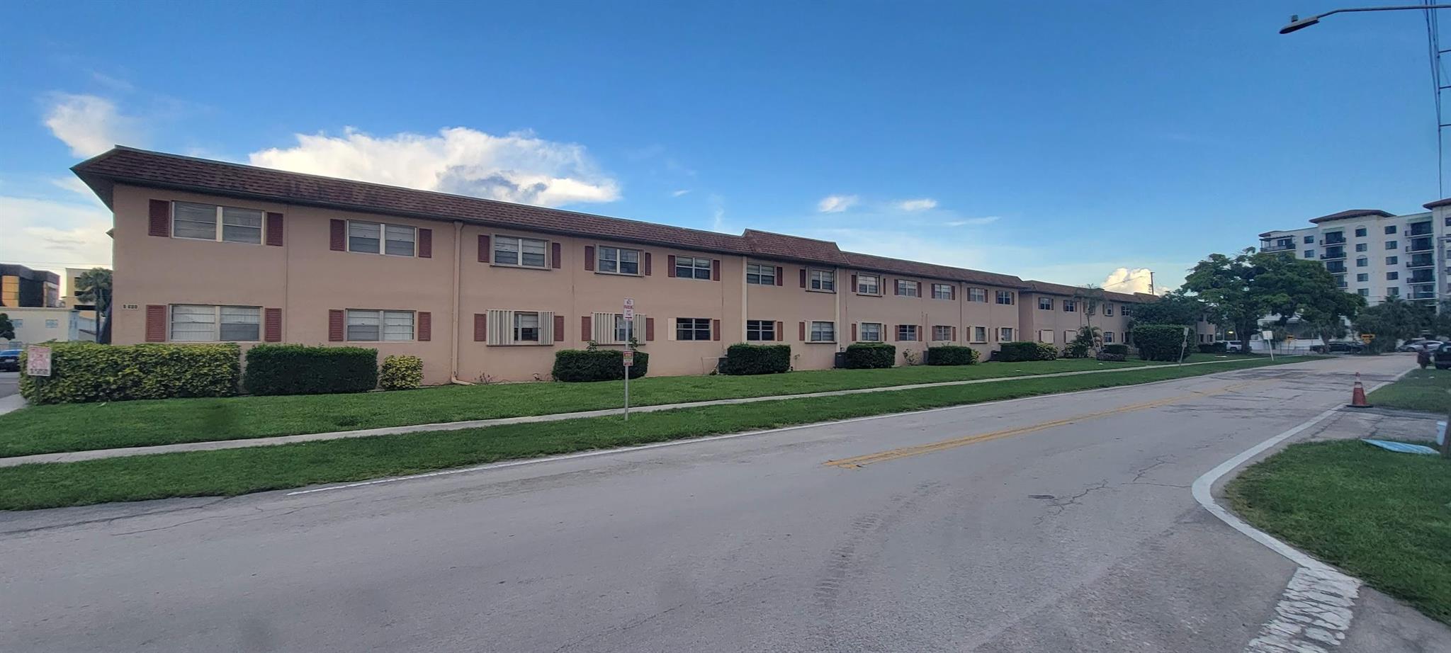 600 SW 2nd Ave 235
